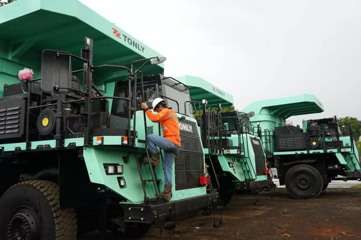 Kobexindo Pacu Penjualan Alat Berat Hybrid untuk Capai Target 2026
