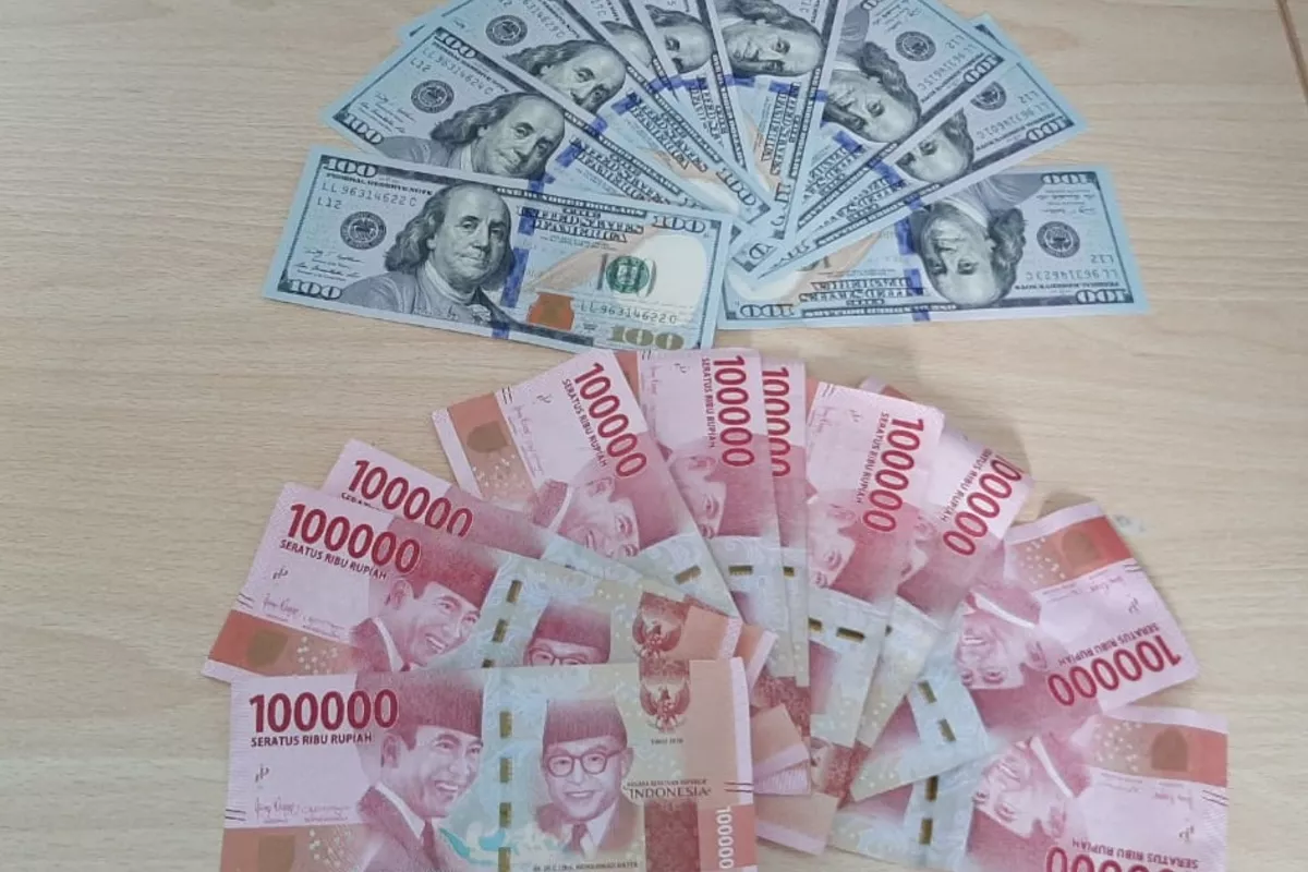 Rupiah Dibuka Rp18.073 per Dolar AS, Melemah 59 Poin pada Kamis 9 Juli 2026