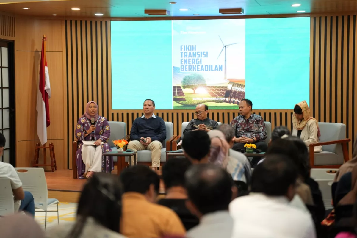 Strategi MOSAIC Percepat Transisi Energi Surya Melalui Komunitas