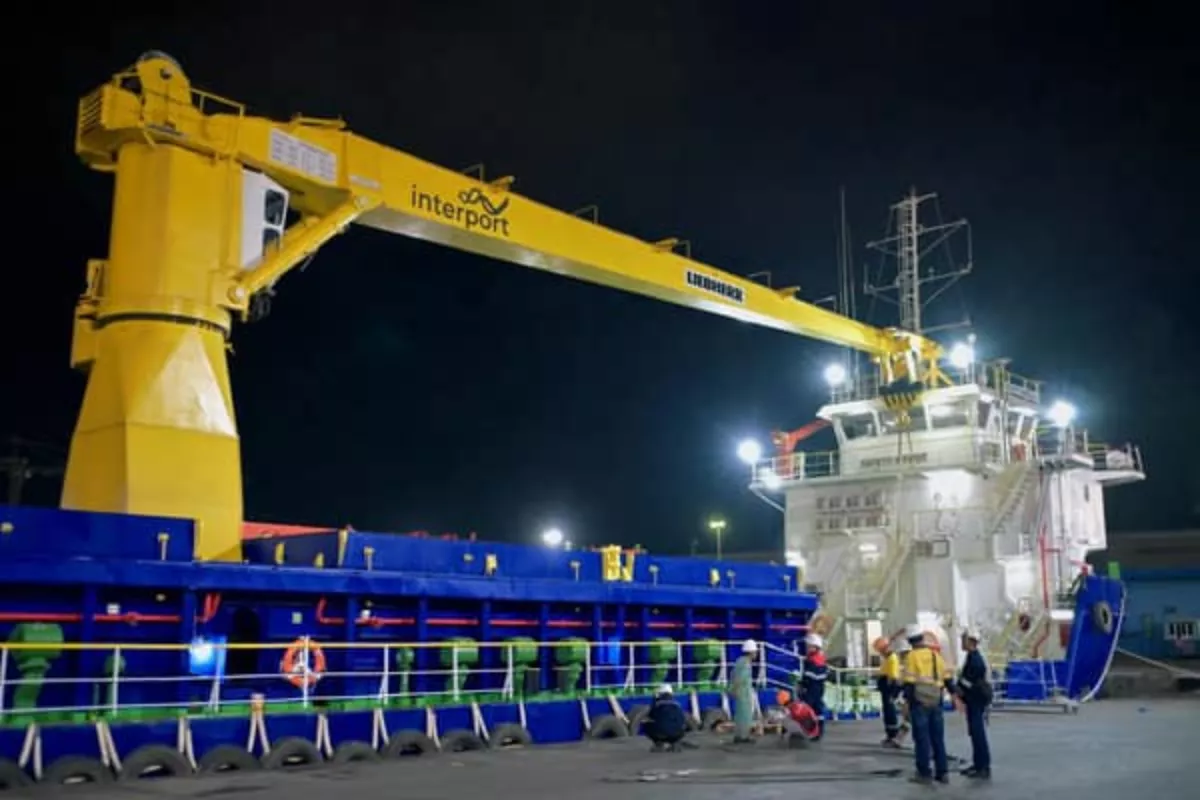 Kapal Multipurpose INDIS Resmi Layani Logistik Tambang dan Migas