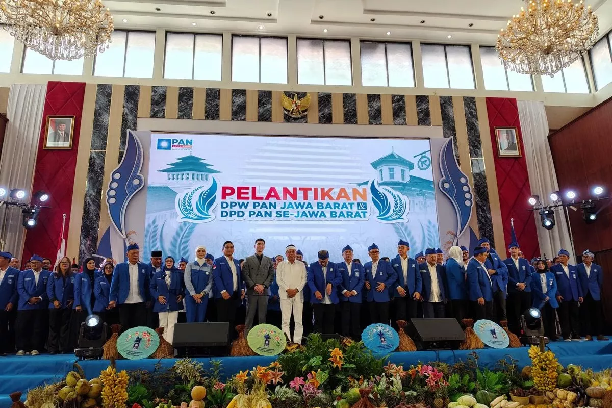 Zulhas Instruksikan Kader PAN Jabar Tiru Etos Kerja Dedi Mulyadi