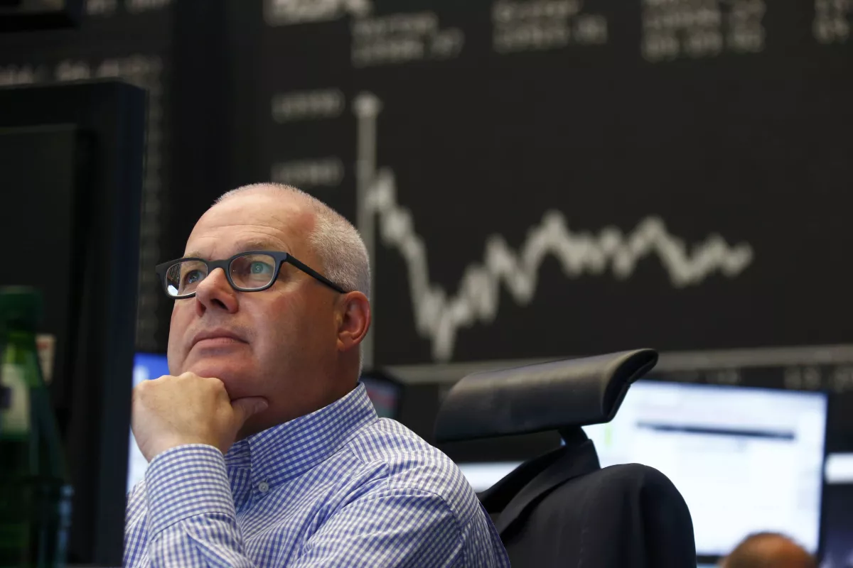 Dana Asing Masuk ke Saham TLKM dan BBCA Saat IHSG Turun 0,03 persen