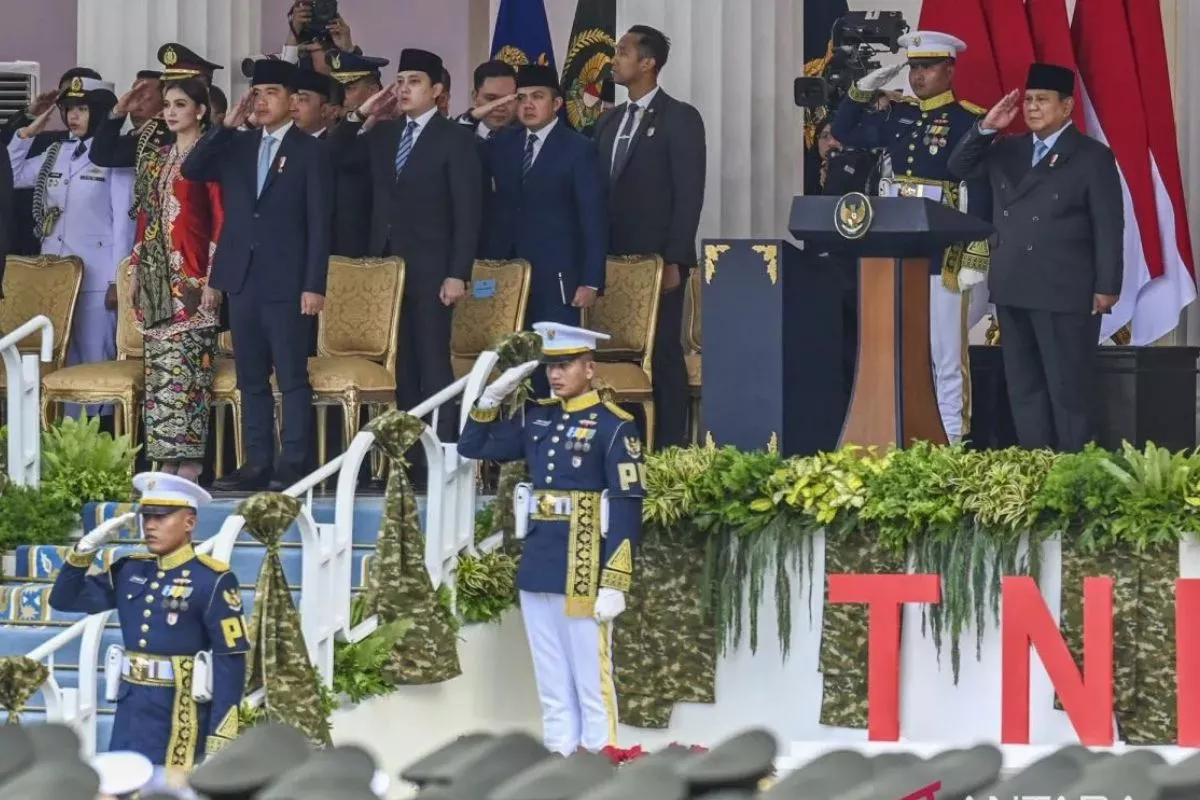 Presiden Minta Perwira Remaja TNI Polri Siaga Perang Siber