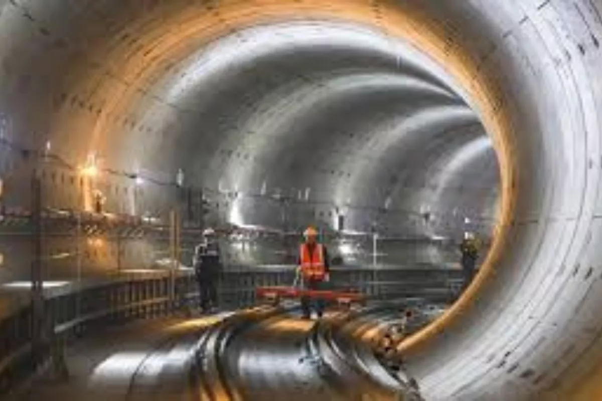 MRT Stasiun Monas Ditargetkan Beroperasi Penuh Akhir 2027