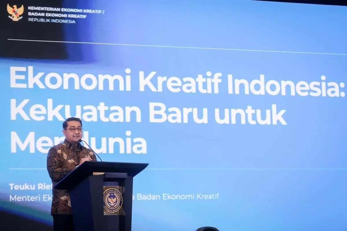 Menteri Ekraf Sebut Produksi Film Internasional Bawa Dampak Positif