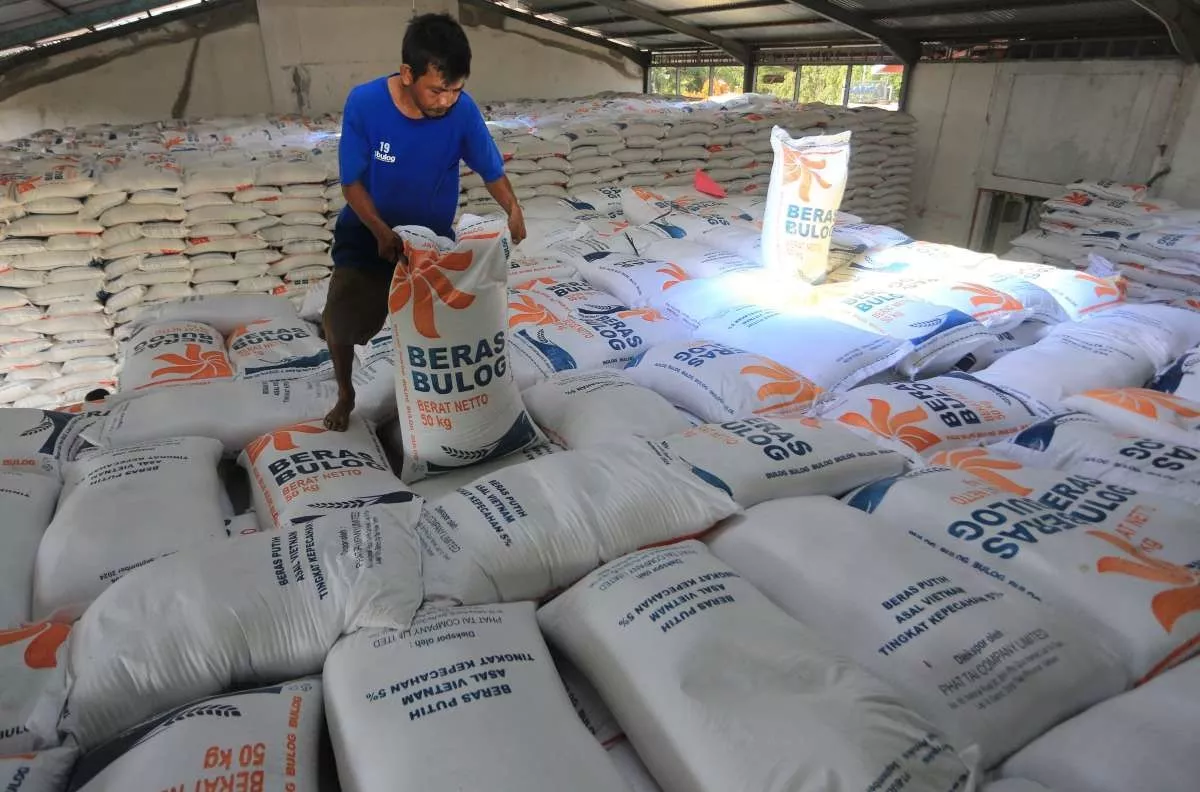 Dirut Bulog Sebut Stok Beras Nasional Capai 5,18 Juta Ton di 2026