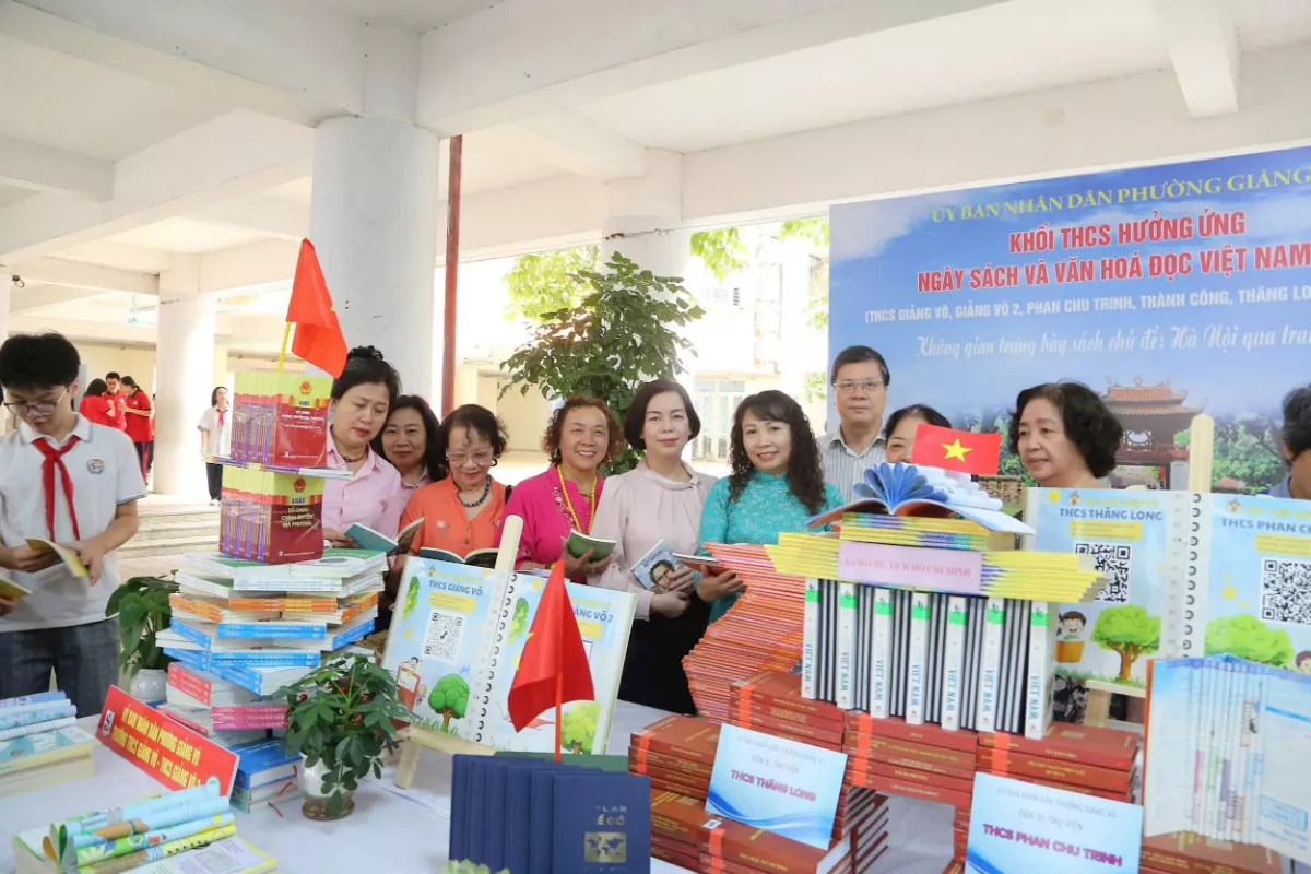 Festival Buku di Bangsal Giang Vo 2026 Dorong Penyebaran Pengetahuan dan Pembangunan Komunitas Belajar