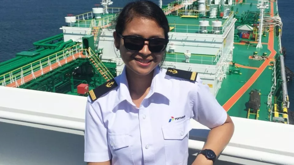 Sosok Kartini Lautan Pelaut Perempuan Tangguh di Kapal Pertamina