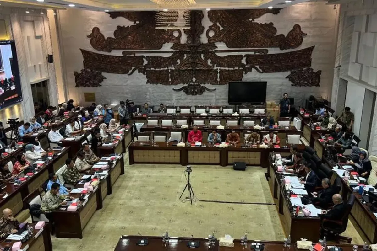 Banggar DPR Naikkan Target Lifting Migas 2027 Jadi 620 Ribu BPH