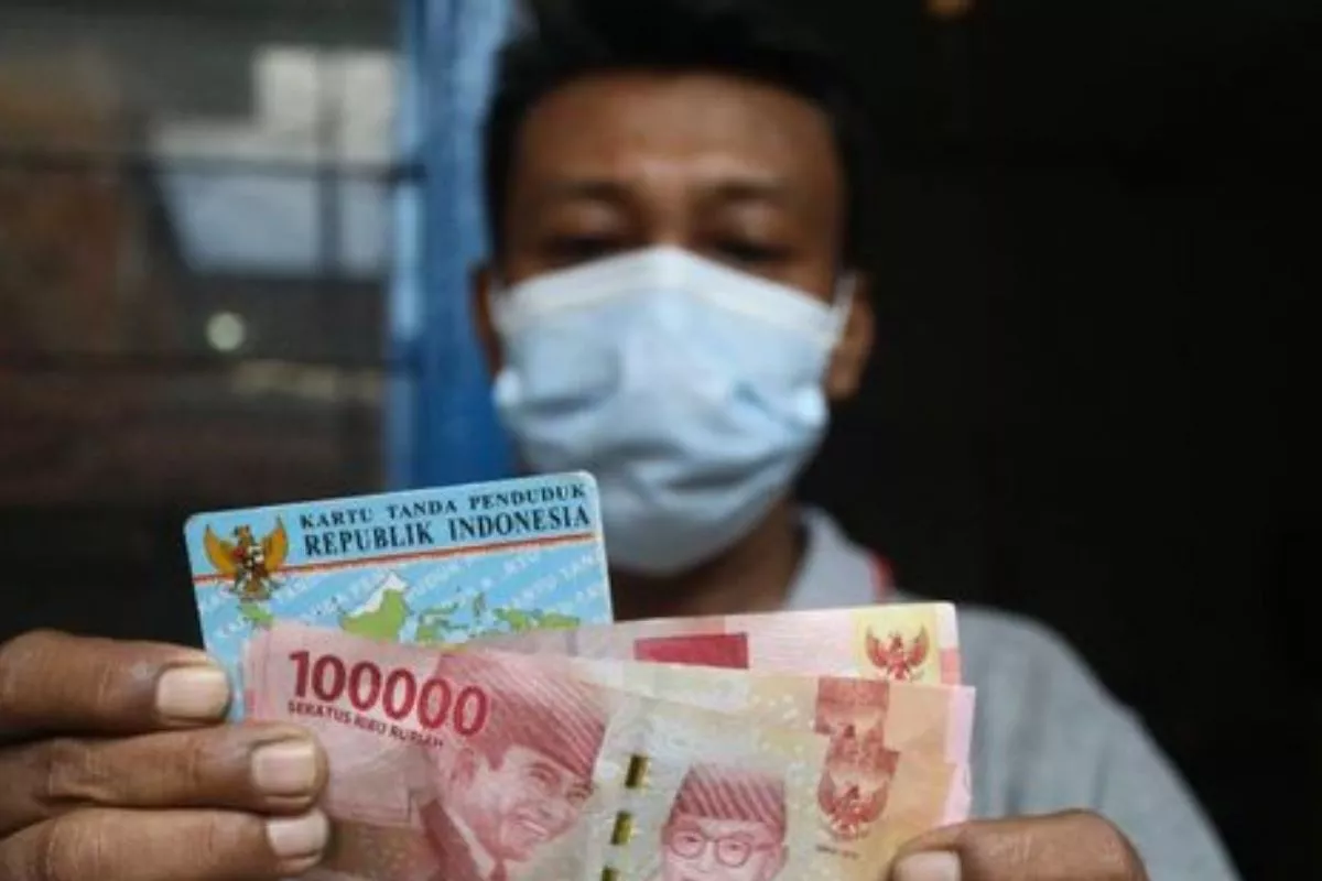 Cek NIK Desil Berapa dan Penerima BLT Kesra Rp900.000 Lewat HP