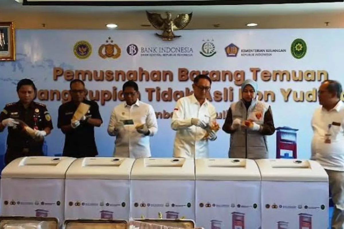 Mayoritas Pecahan Rp100.000, Puluhan Ribu Uang Palsu Dimusnahkan