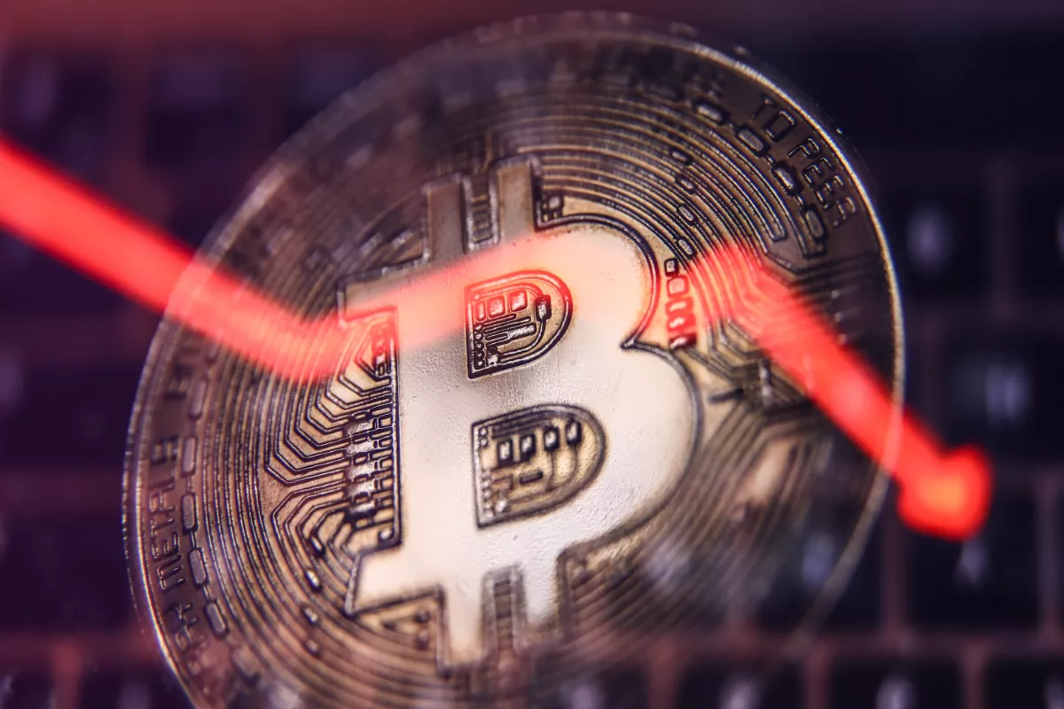 Harga Bitcoin Turun ke US Dolar 77.058 Saat Pasar Kripto Melemah