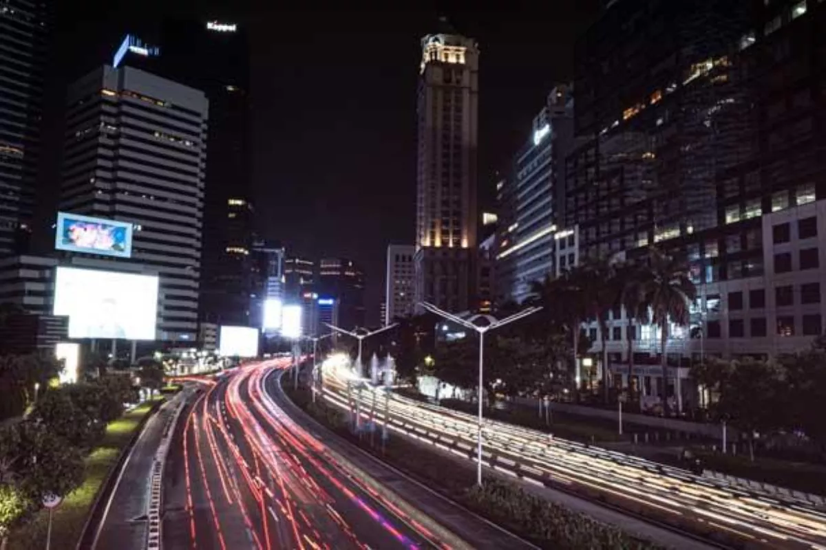 Aksi Hemat Energi 60 Menit di Jakarta Tekan 60 Ton Emisi CO2