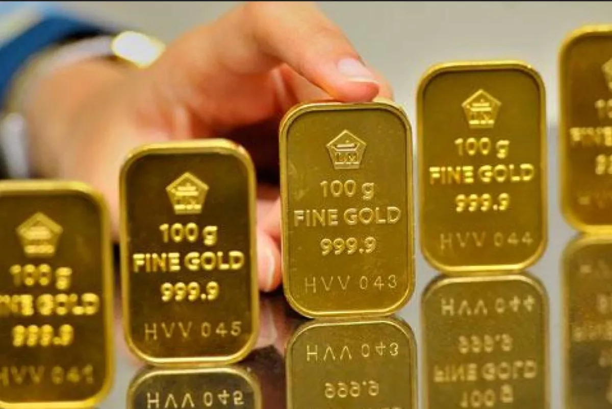 Pasar Saham Bergerak Dinamis, Rupiah Tertekan Isu Global dan Domestik
