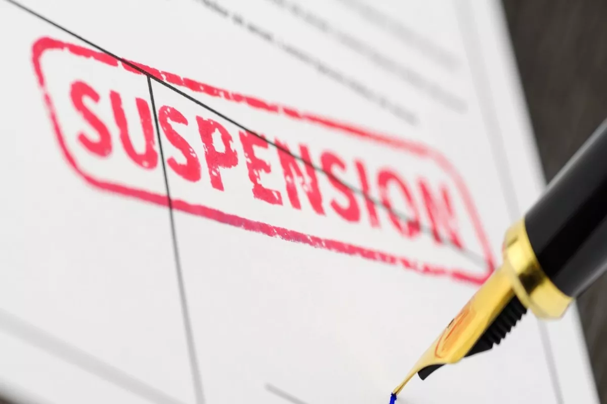 Saham FORU Disuspensi BEI Akibat Peningkatan Harga Signifikan