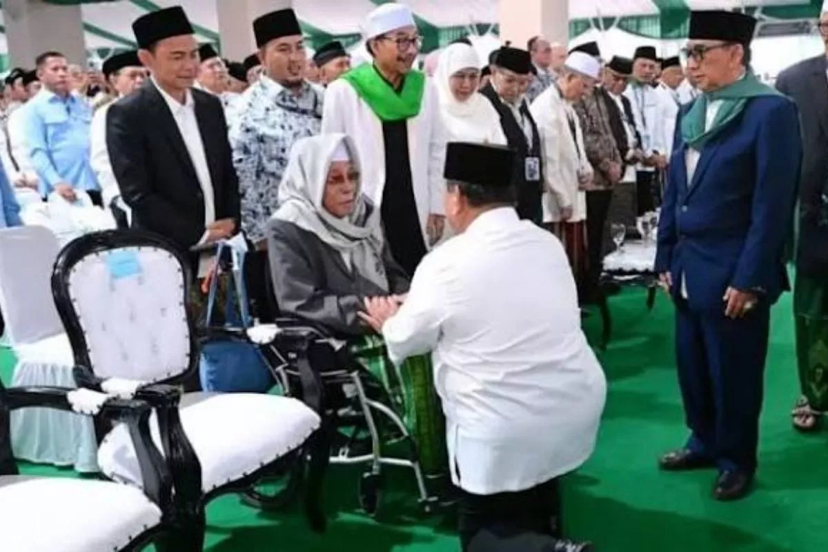 Momen Prabowo di Muktamar NU: Sungkem Kiai hingga Istilah Jas Hijau