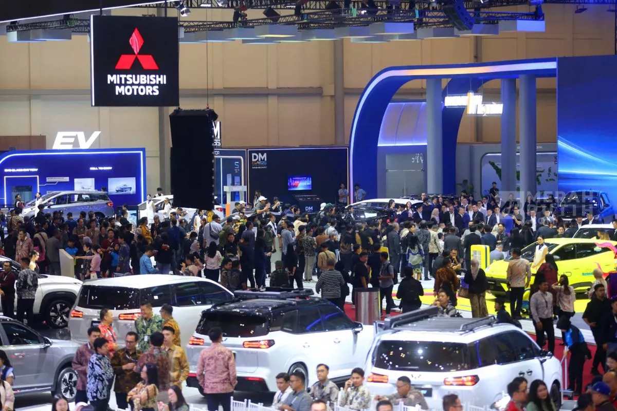 Pembiayaan Mobil Baru Adira Finance Tembus Rp4 Triliun Pada Semester