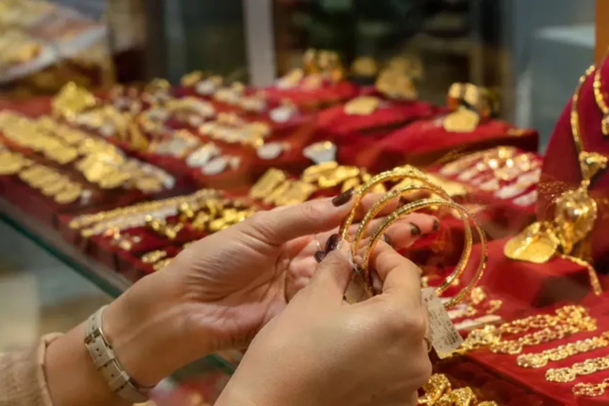 Rincian Harga Emas Perhiasan Berbagai Karat Senin 8 Juni 2026 