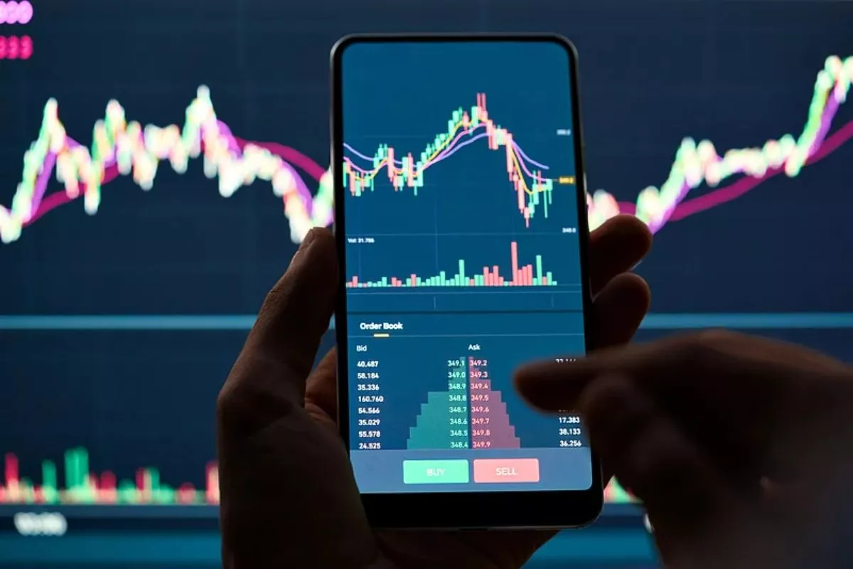 IHSG Menguat 2,28 Persen, Berikut Analisis dan Saham Pilihan Analis