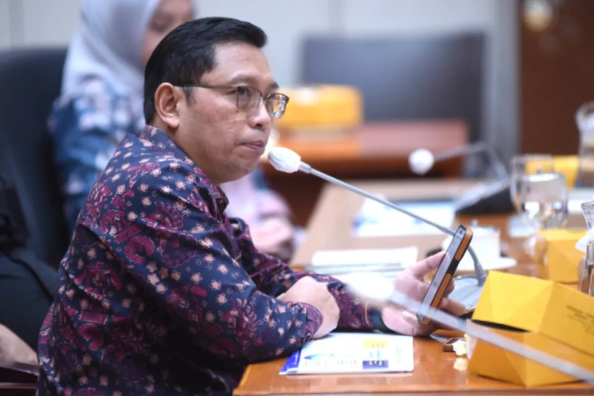 DPR Setujui Pangkas Anggaran MBG, Negara Hemat Rp40 Triliun