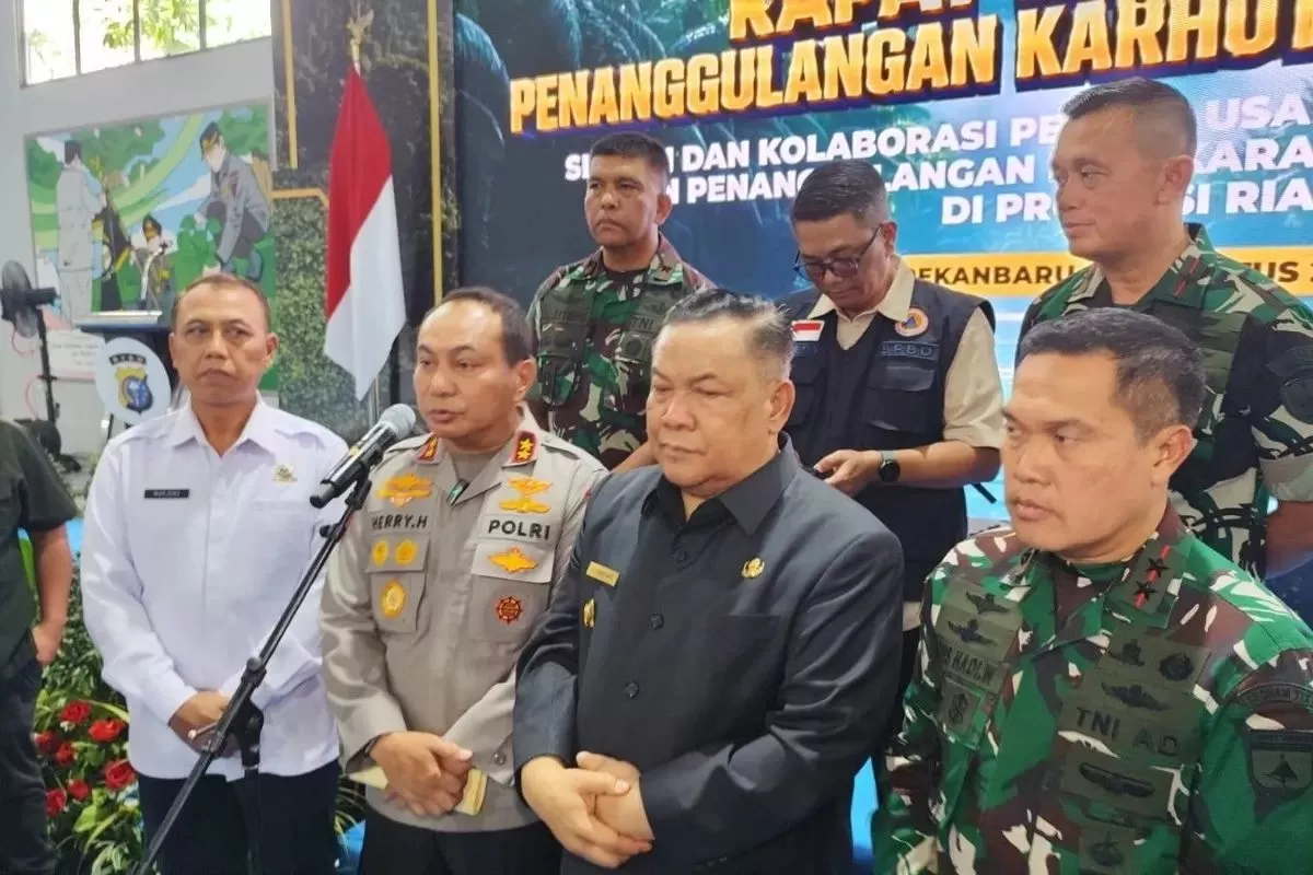 TNI dan Polri Percepat Pembangunan 500 Sumur Bor untuk Karhutla Riau