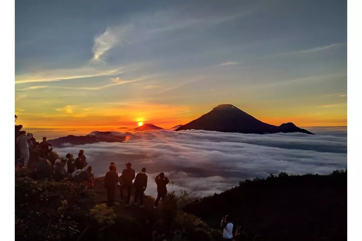 15 Rekomendasi Wisata di Dieng Terbaru 2026, Wajib Dikunjungi!