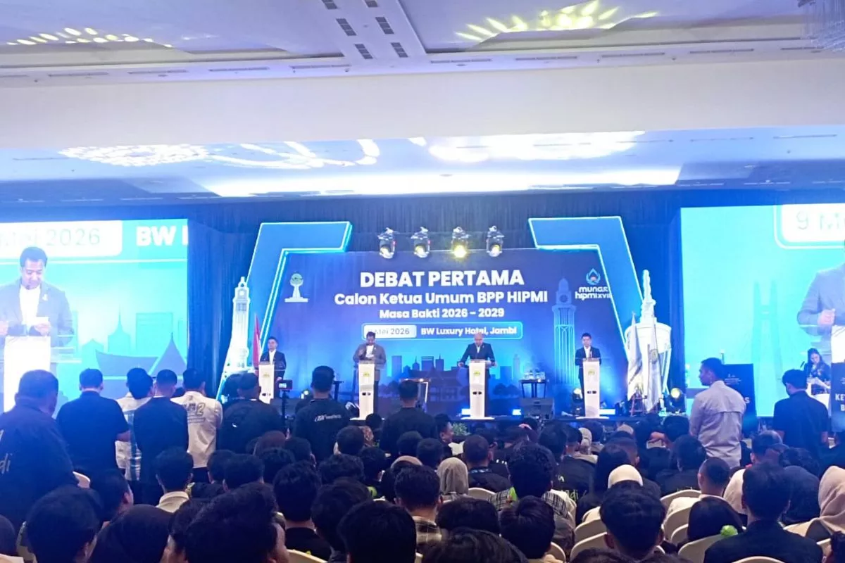 Gelar Debat Perdana di Jambi, Caketum HIPMI Paparkan Visi Strategis
