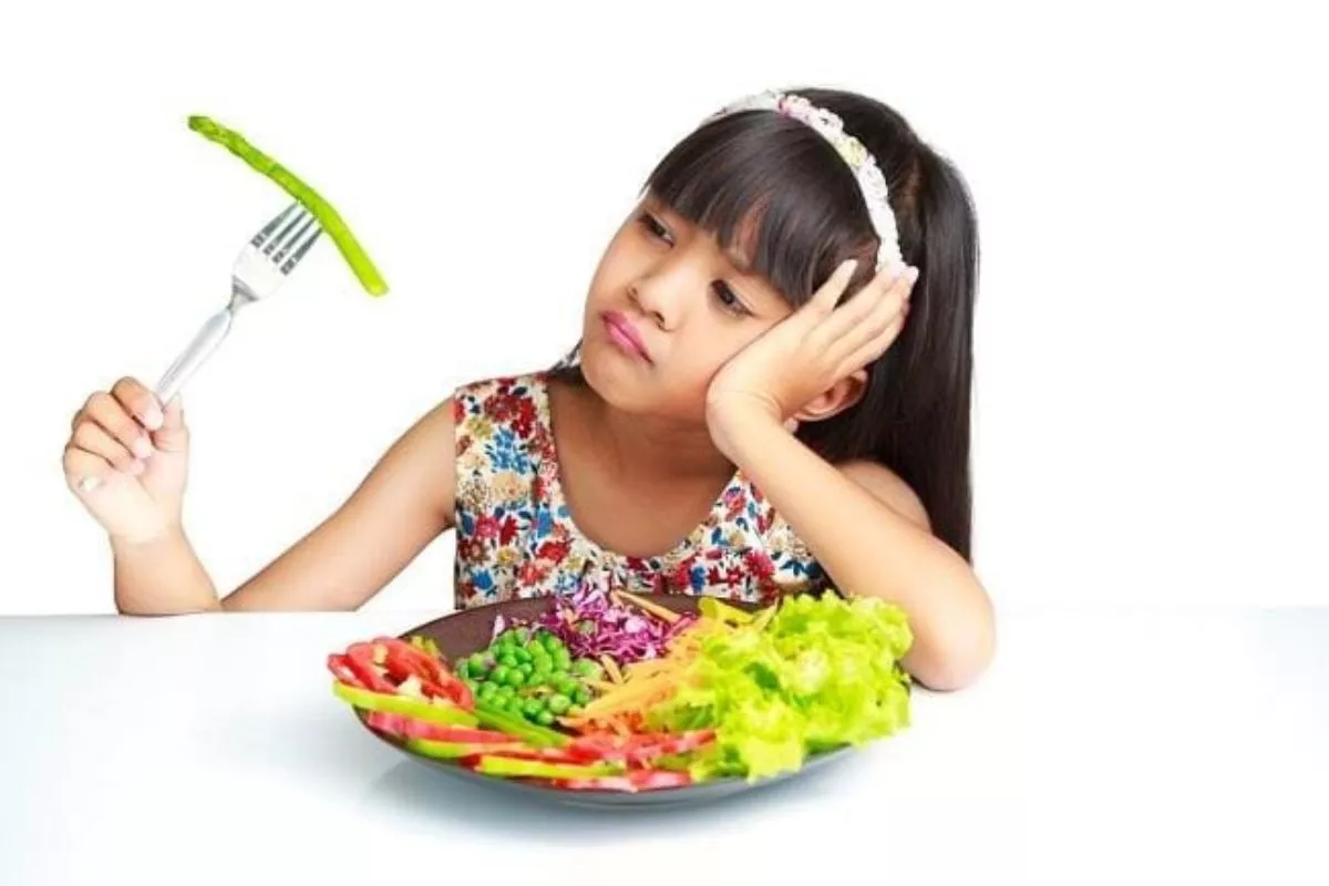 Solusi Efektif Atasi Anak Picky Eater agar Mau Cicip Makanan Baru