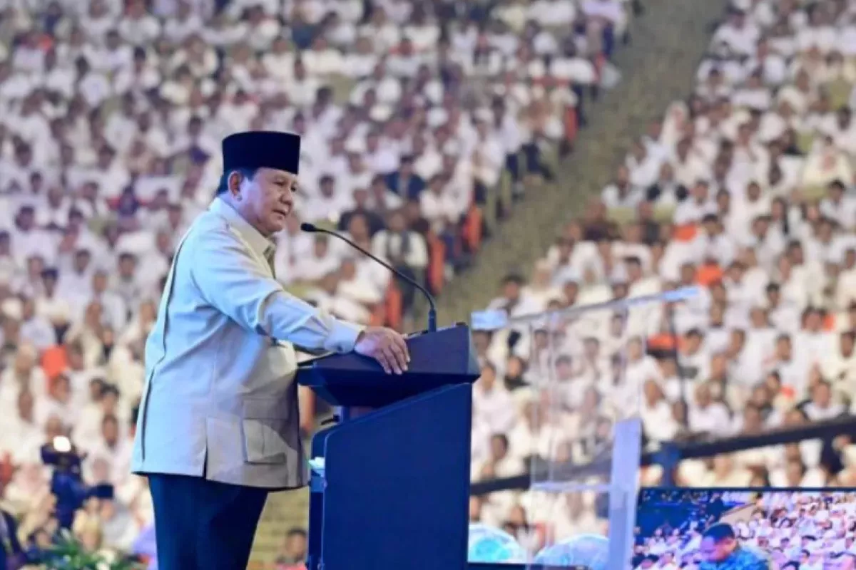 Prabowo Ingatkan Pelaksana MBG Jangan Potong Ayam Terlalu Kecil