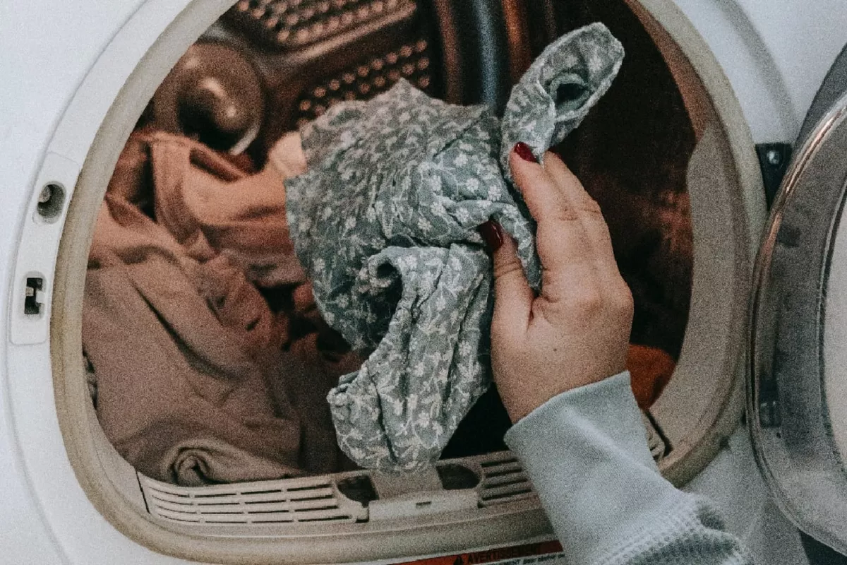 Cara Mencuci Baju Thrift yang Benar untuk Menghilangkan Kuman dan Bau Apek.