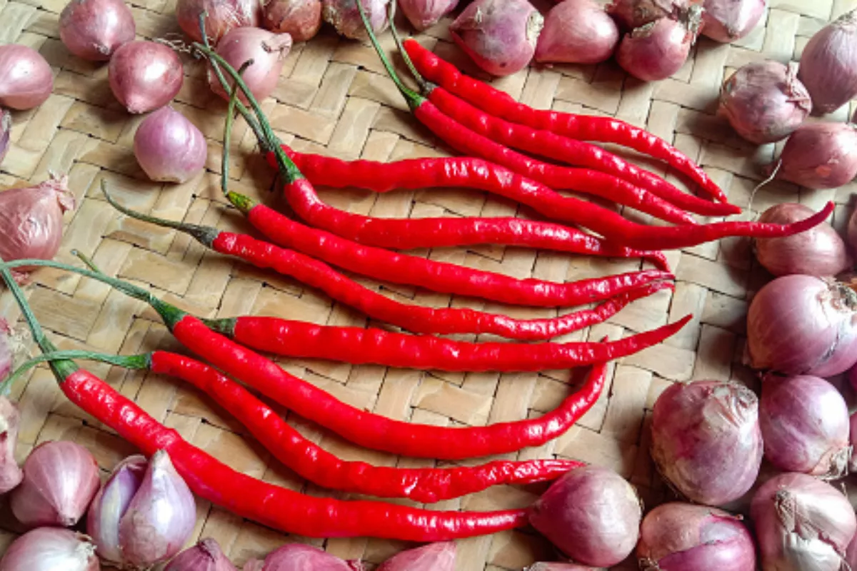 Bawang Merah dan Cabai Merah Alami Kenaikan Signifikan