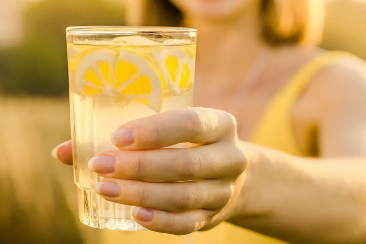 Pilihan Minuman Sehat di Pagi Hari demi Ginjal Tetap Optimal