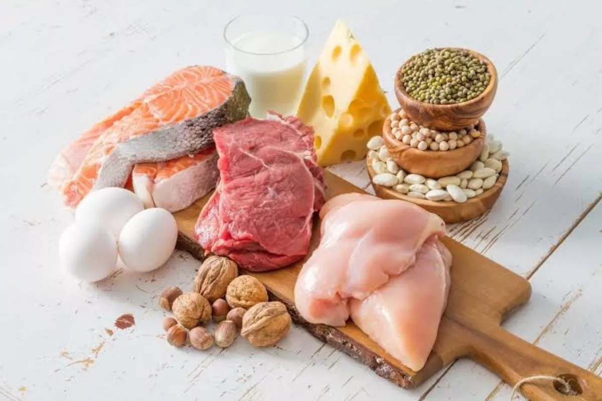 Ketahui Waktu Terbaik Konsumsi Protein Untuk Membentuk Otot Anda