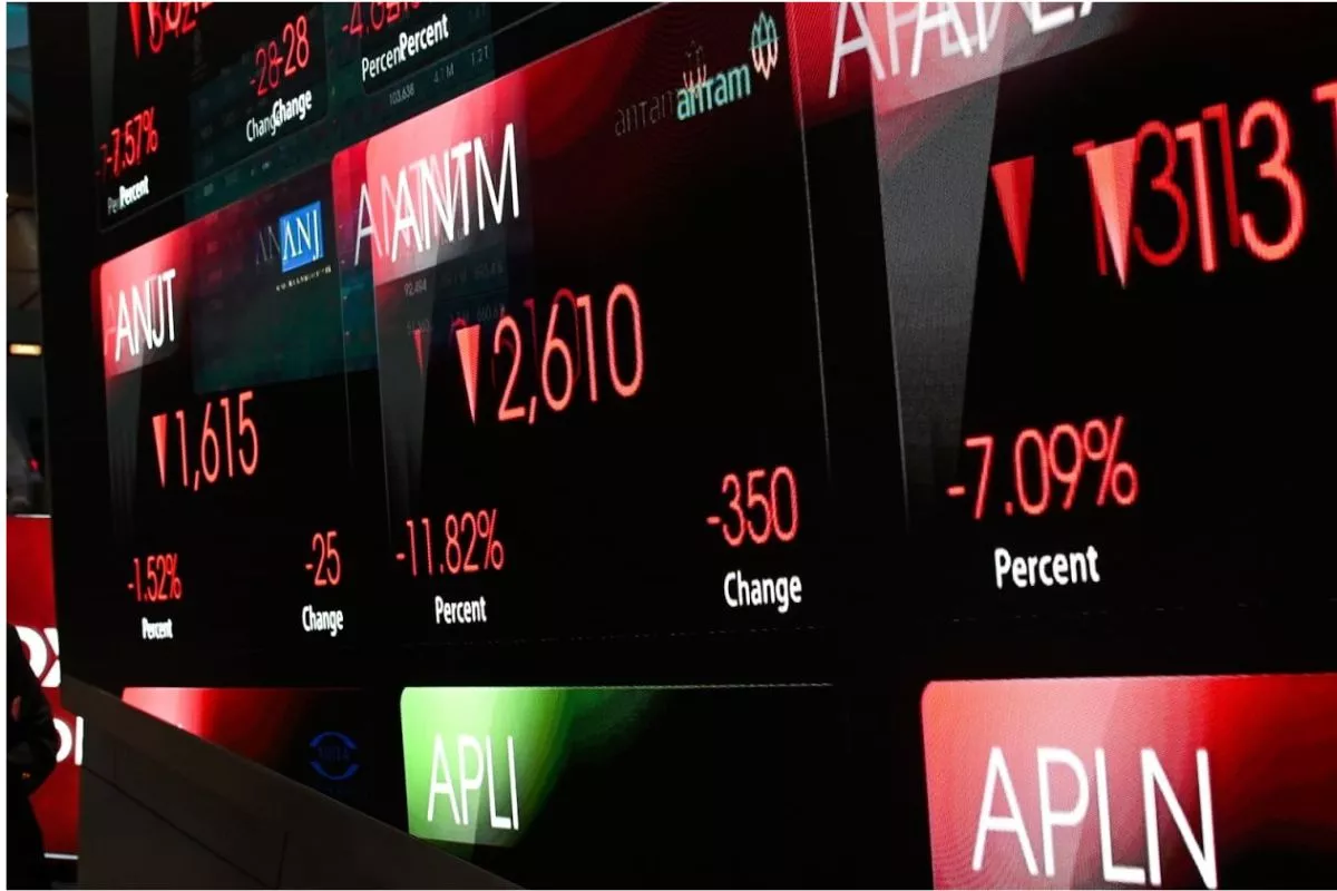 IHSG Mulai Menguat Dekati 6.000, Serok Saham atau Jaga Likuiditas?