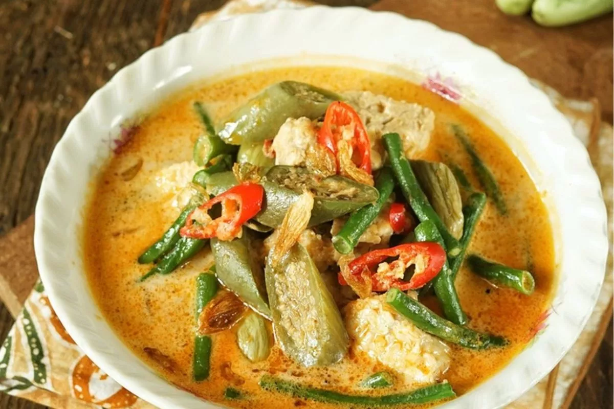 Resep Sayur Lodeh Terong dan Kacang yang Gurih dan Nikmat