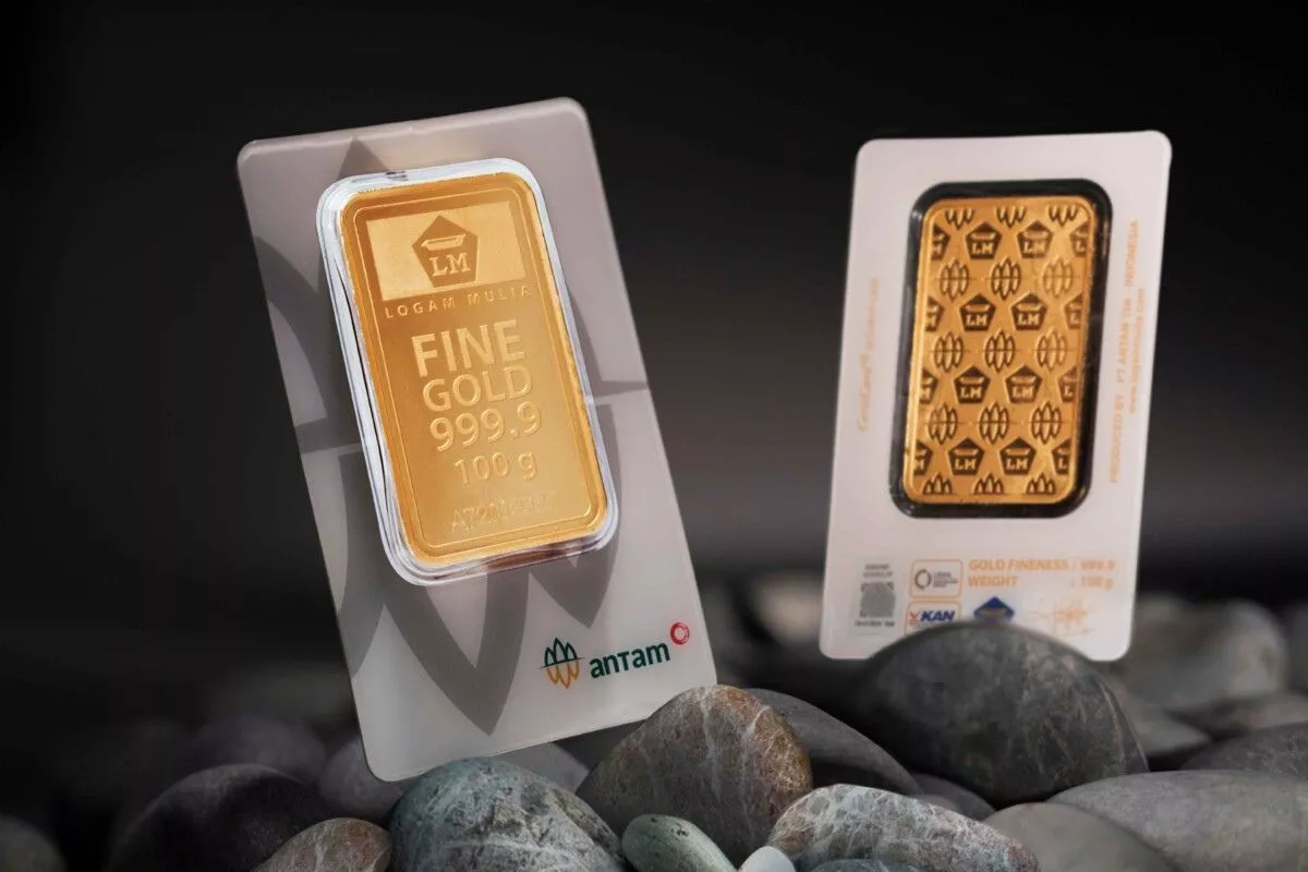 Harga Buyback Emas Antam Turun Jadi Rp2.368.000 per Gram