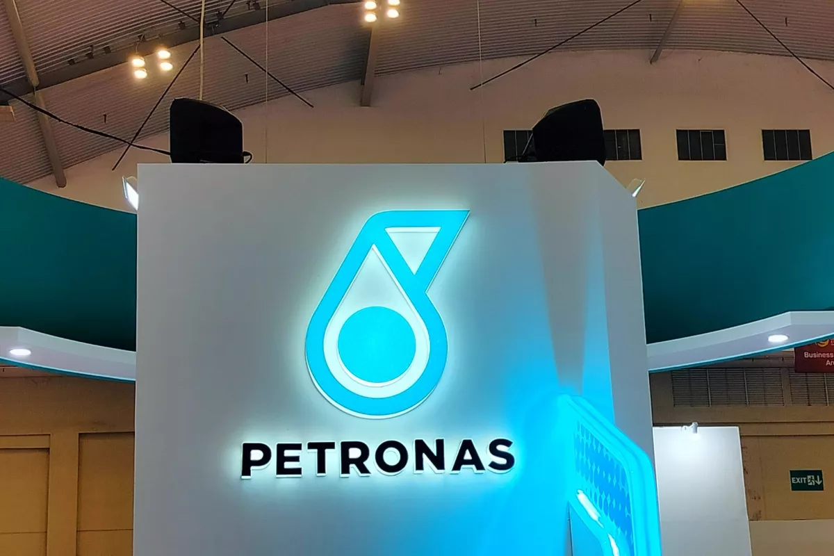 Petronas Dapatkan 1 Miliar BOE Migas di Blok 52 Suriname