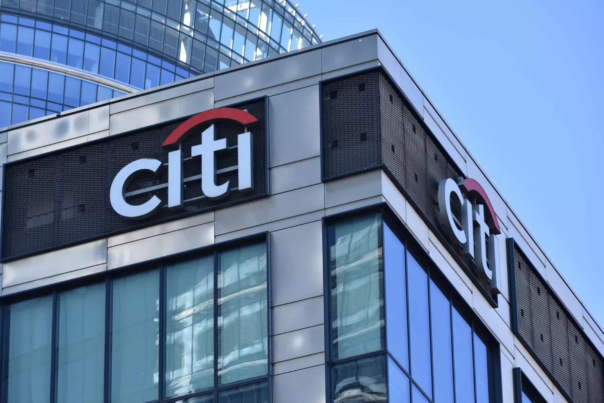 Citi Naikkan Estimasi Laba S&P 500, Target Indeks Tetap 8.100