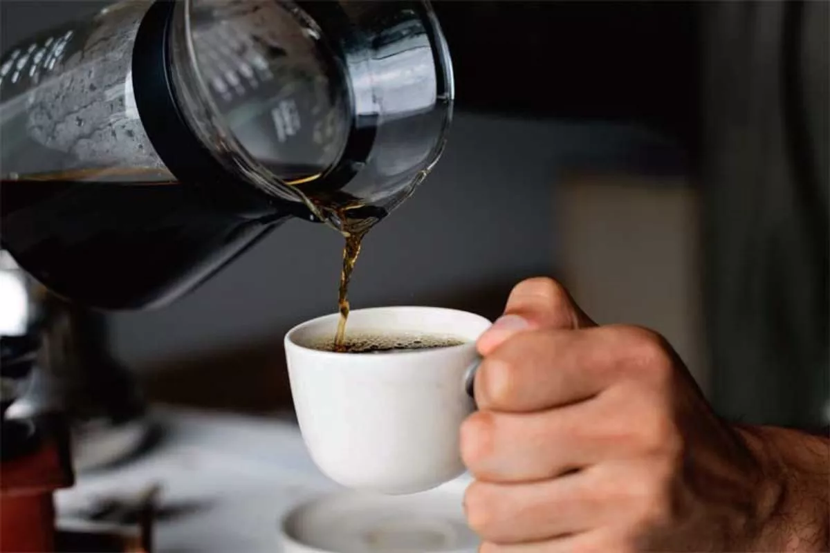 Cara Tepat Konsumsi Kopi: Fokus Meningkat, Istirahat Tetap Puas