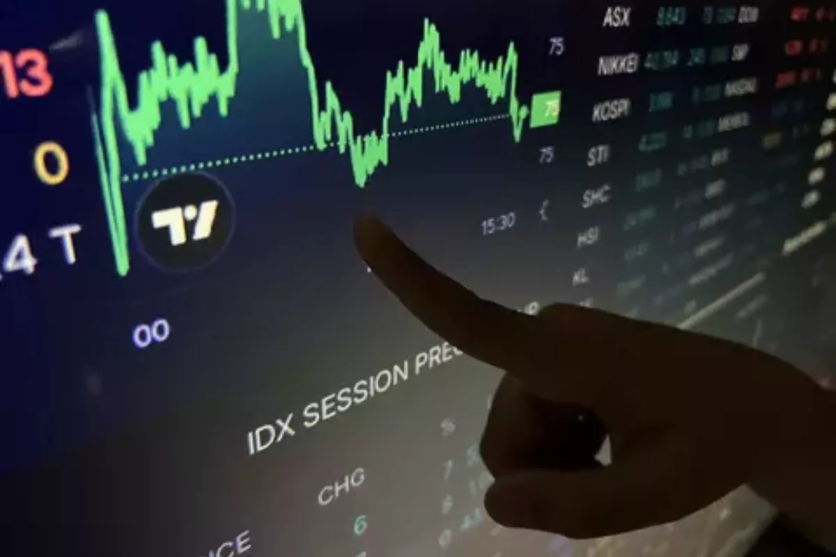 Saham AKRA Anjlok 5 Persen Jelang Pembagian Dividen Rp 1 Triliun