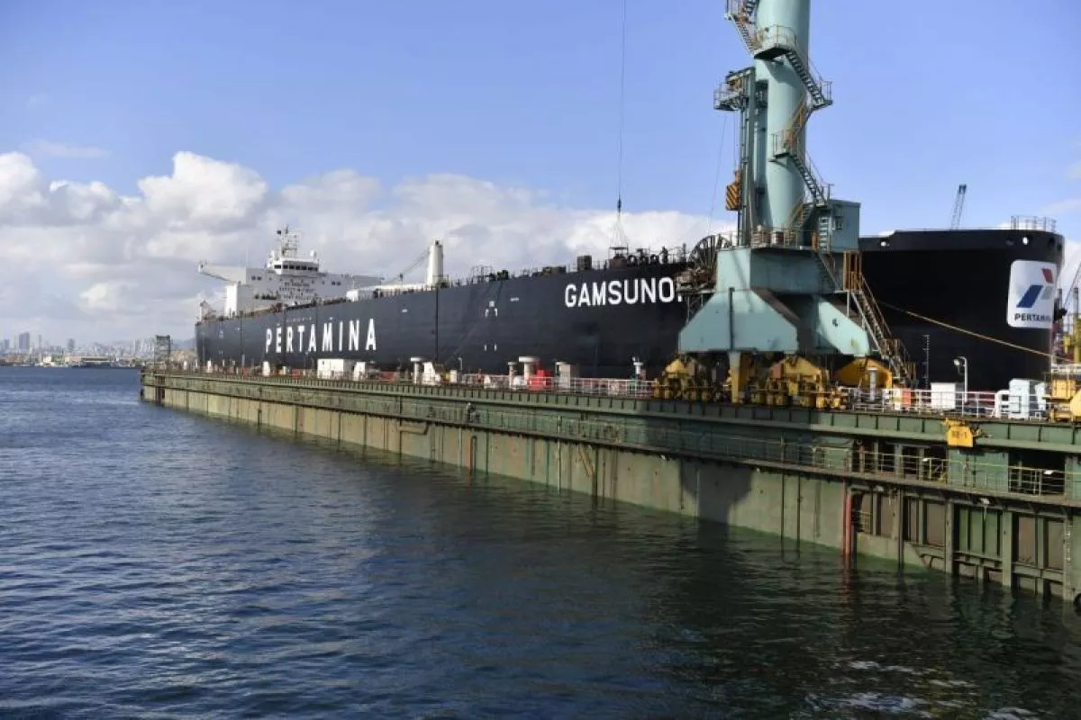 Kapal VLCC Pertamina Pride Masih Tertahan di Selat Hormuz