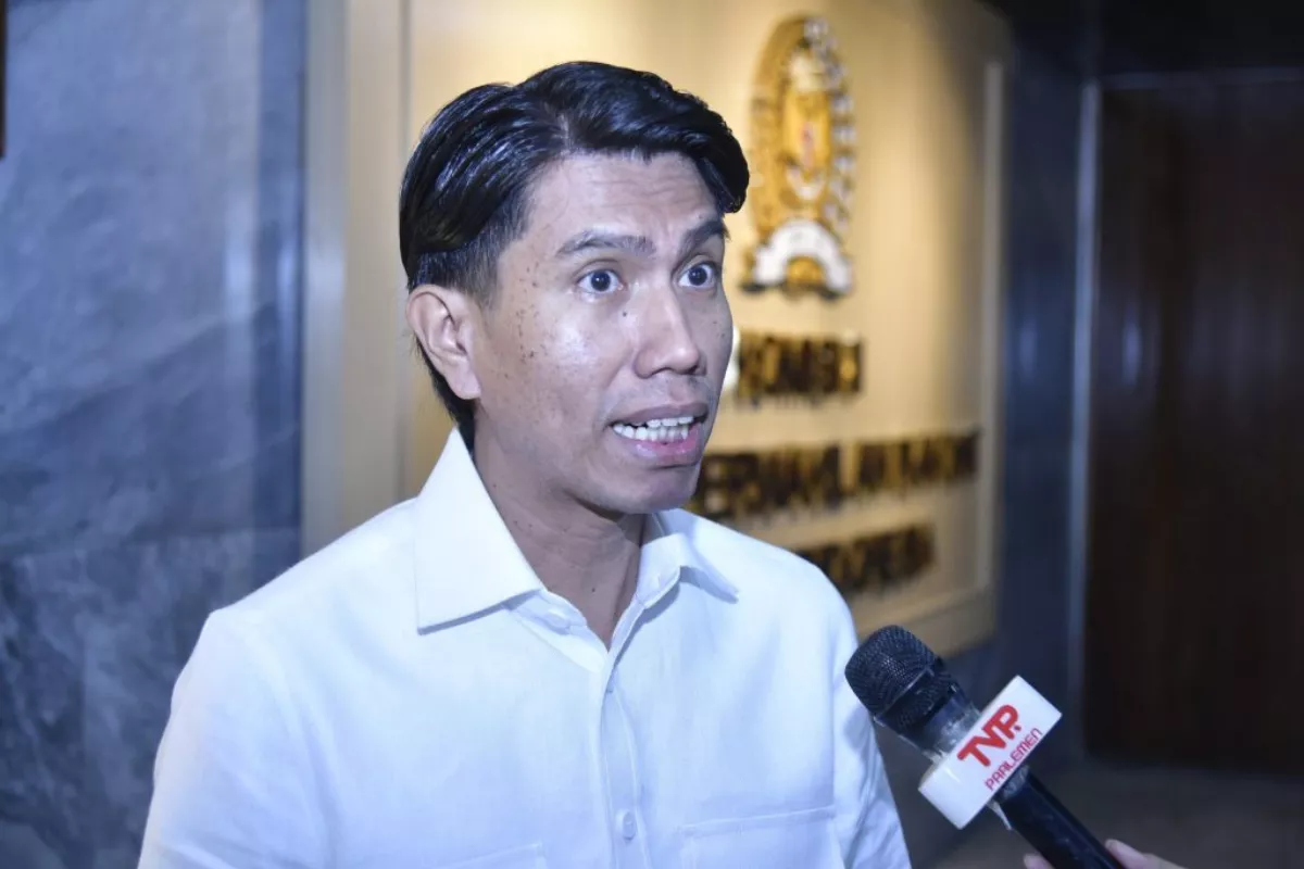 Komisi II DPR Dukung Larangan Pemda Rekrut Honorer Demi Keuangan Daerah