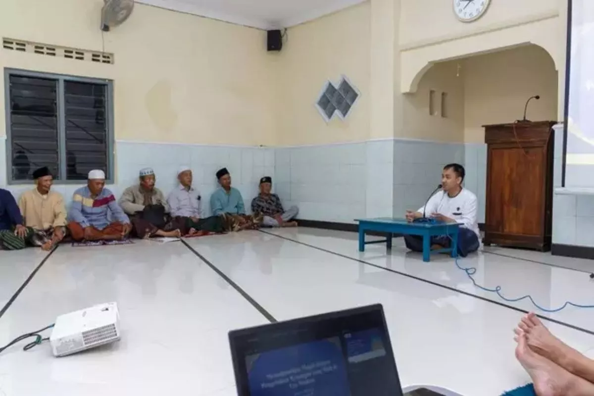 Edukasi Literasi Keuangan Digital, Masjid Bentengi Warga dari Penipuan