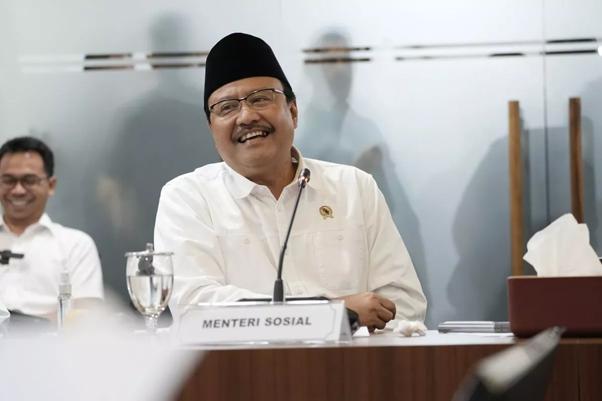 Bantuan Logistik serta Dapur Umum Kemensos Hadir bagi Korban Gempa NTT