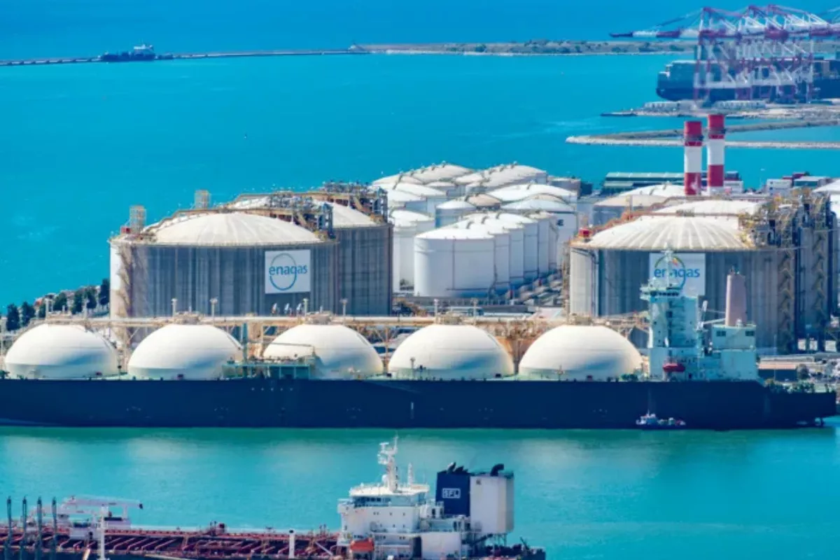 HITS Delisting, HUMI Agresif Tambah Armada dan Proyek Mini LNG Plant