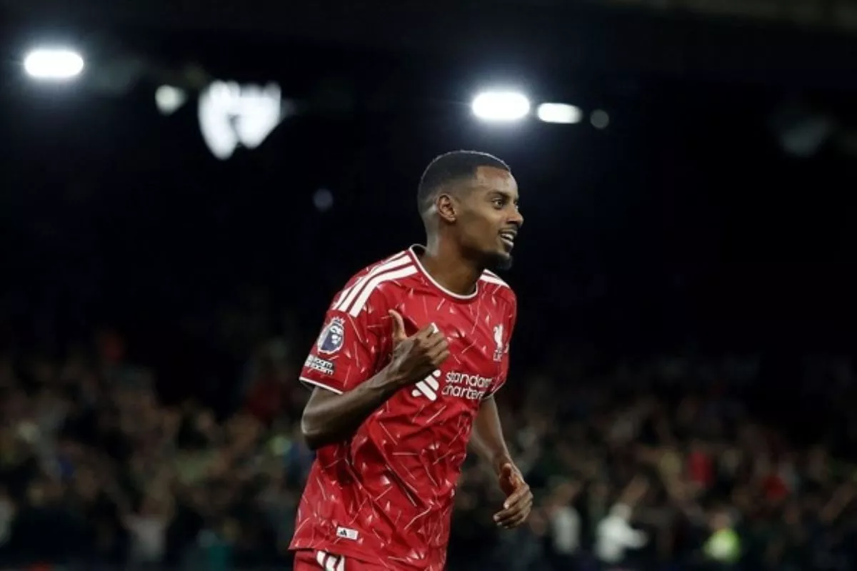 Isak Bawa Liverpool Raih Kemenangan Perdana di Liga Inggris 2026/2027