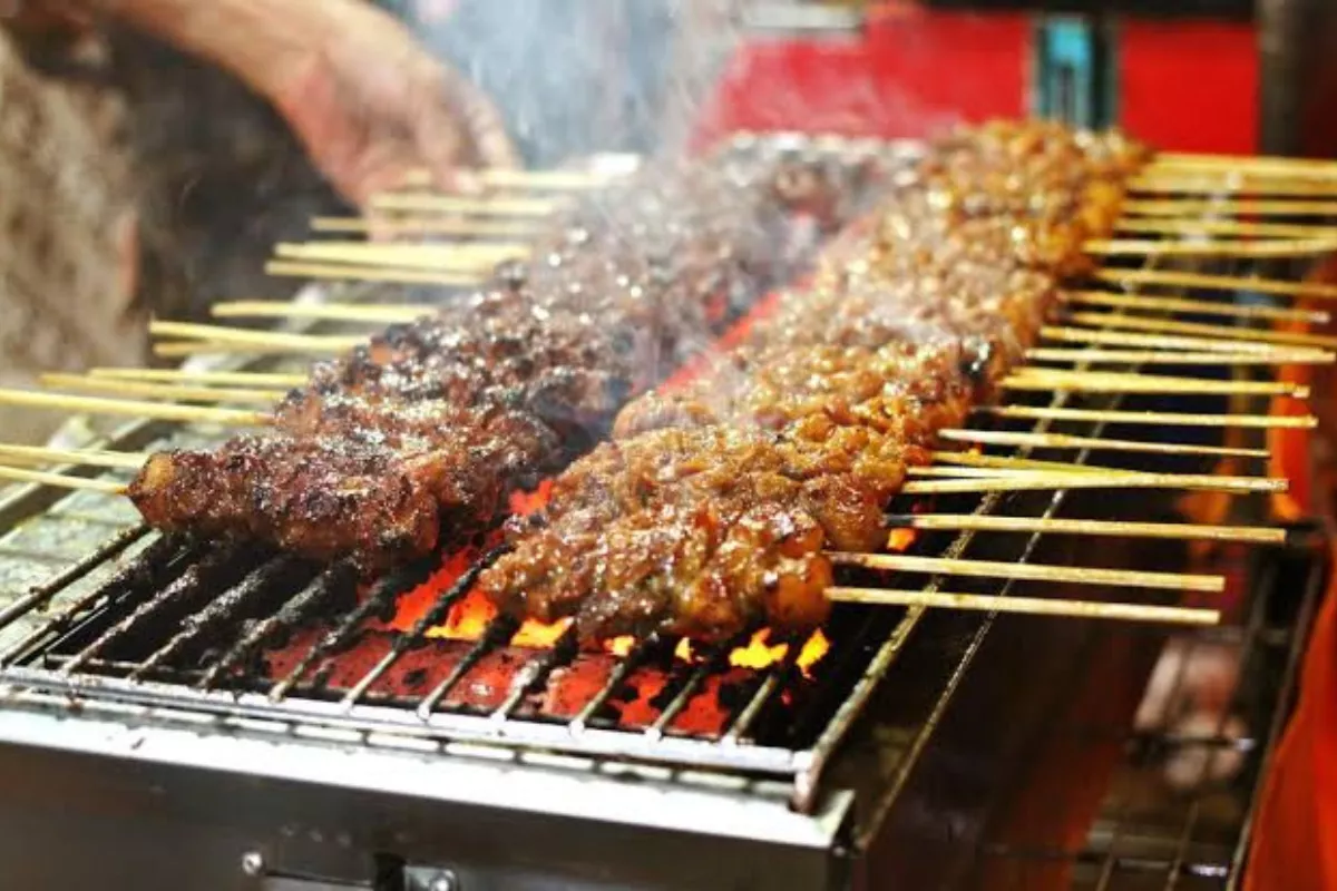 10 Jenis Sate Terpopuler Indonesia Versi TasteAtlas, Ada Favoritmu?