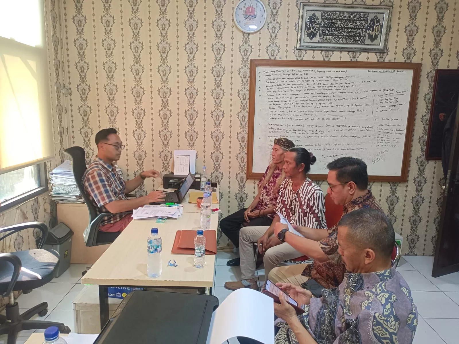 PT KAI dan Wali Kota Cirebon Dilaporkan ke Polisi Efek Bongkar Rel