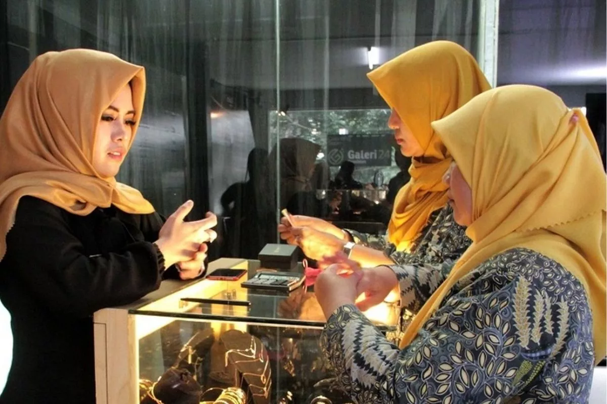 Harga Emas Galeri24, Antam, dan UBS di Pegadaian Alami Penurunan