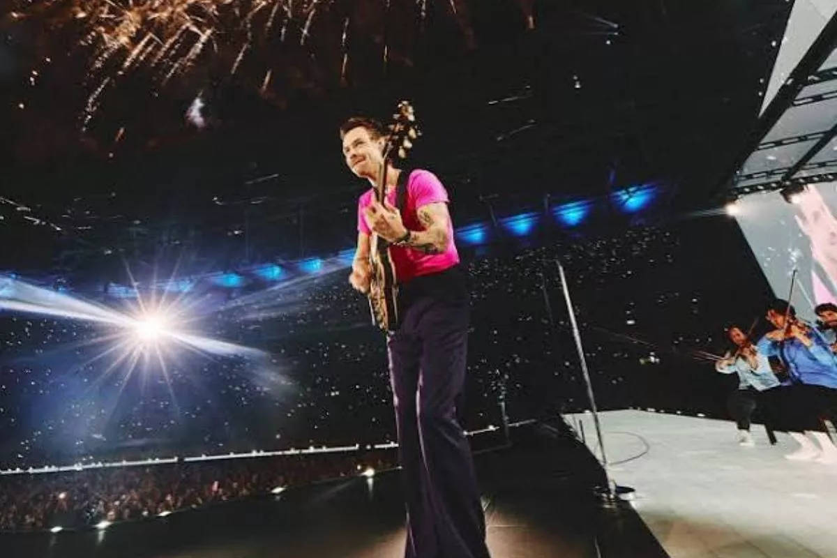 Harry Styles Sabet Rekor Dunia Usai Gelar 12 Konser di Wembley